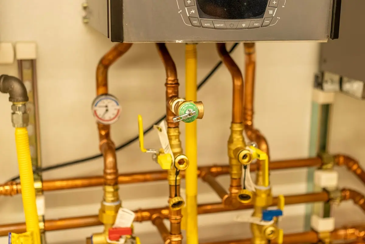 Licensed technician providing Slab Leak Repair for a homeowner in Winslow